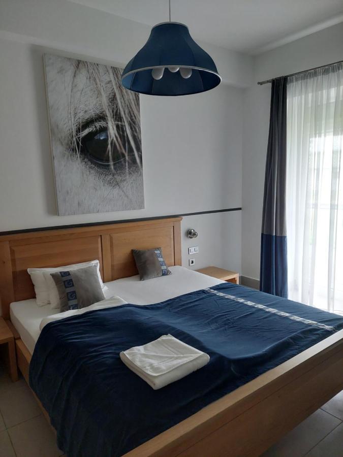 Hedervari Lovas Vendeghaz Bagian luar foto